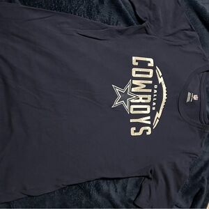 NFL Dallas Cowboys Navy Youth Large 14/16 T- Shirt